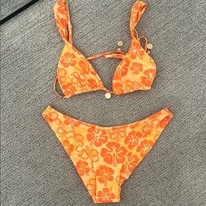 Kulani kinis Orange Floral Bikini Set